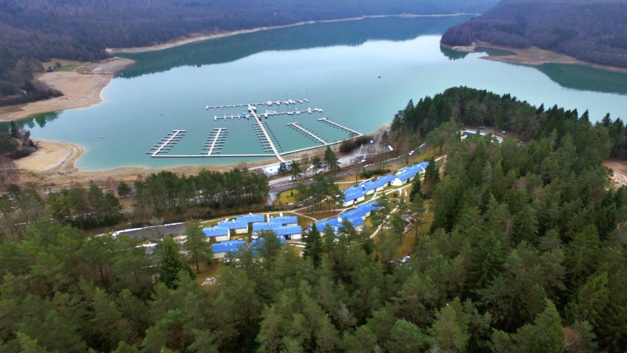 Vvf Jura Lac De Vouglans Maisod المظهر الخارجي الصورة